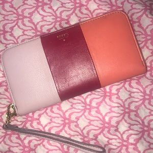 Fossil wallet